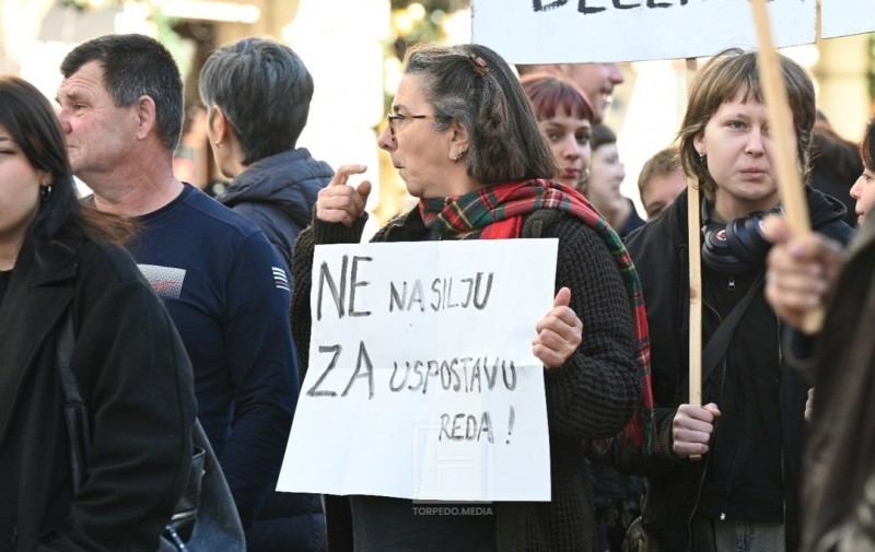 nasilje_prosvjed_parola 