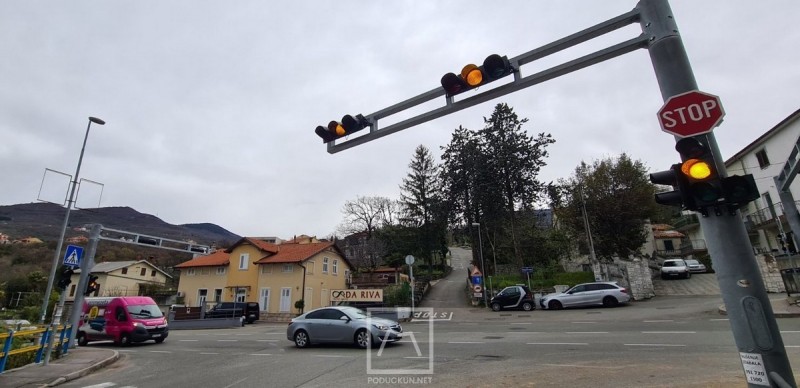 peza_semafor_guzva_nova_cesta__1_ 