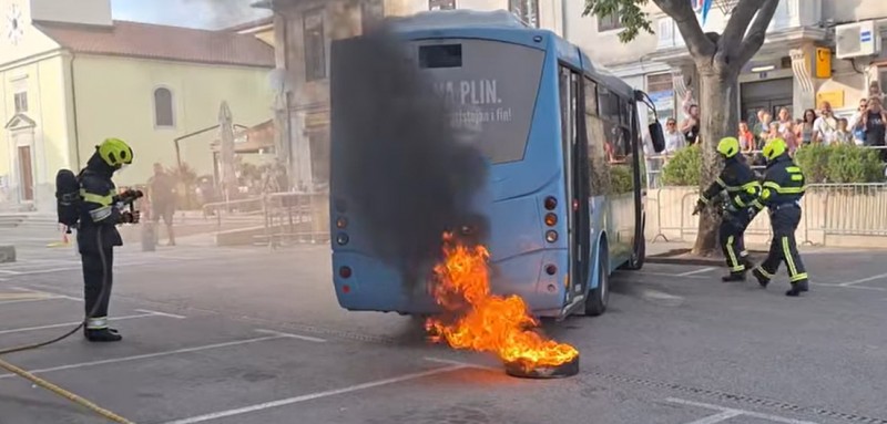 pokazna_vjezba_dvd_drenova 