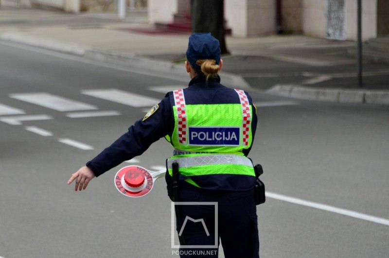 policija_ilustracija_2023_promet__2_ 