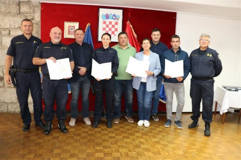 policija_spomen_znacke 