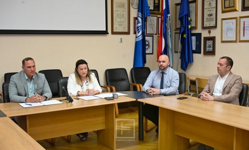 pomorska_skola_bakar_pomorski_fakultet_rijeka_suradnja__1_ 