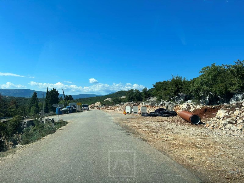 porozina_radovi_cesta_cres__1_ 