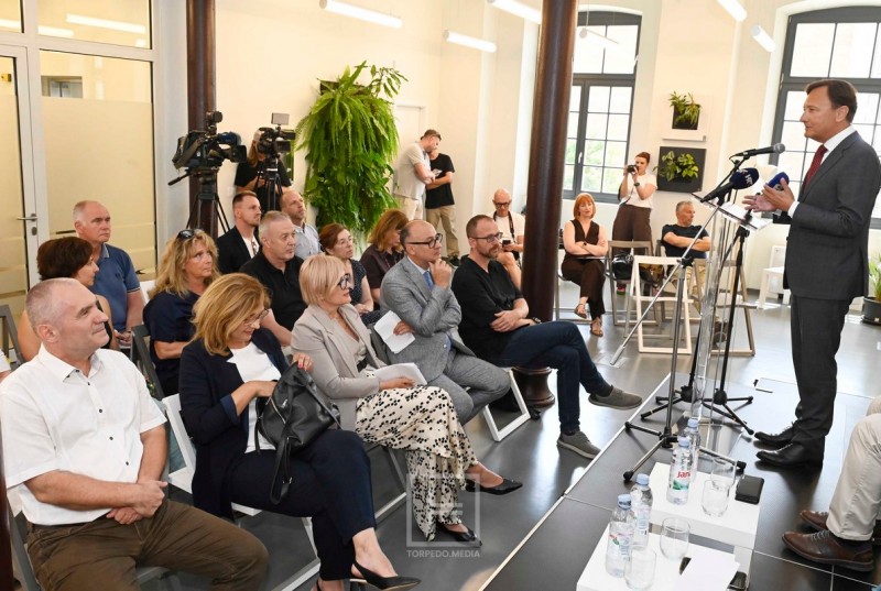 potpis_institucije_kultura_rijeka__4_ 