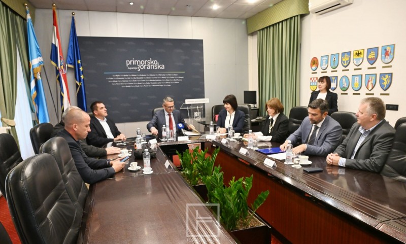 potpis_ugovora_vrtic_viskovo__3_ 