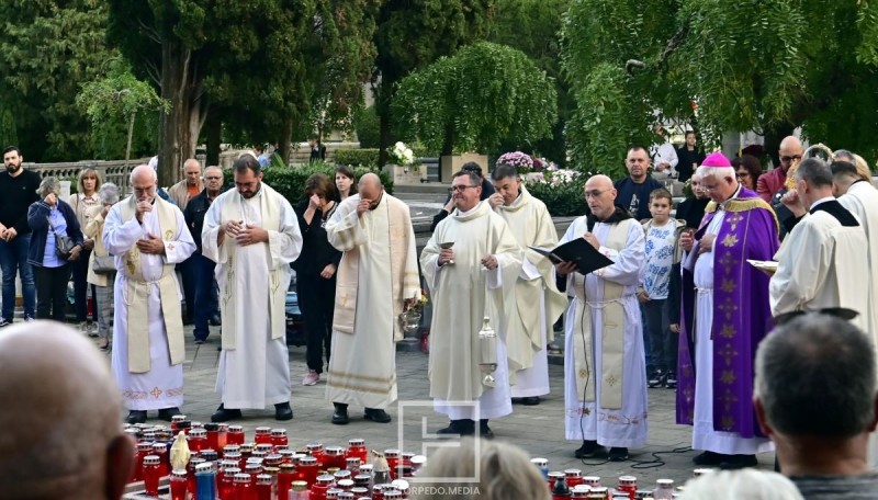 procesija_svi_sveti 