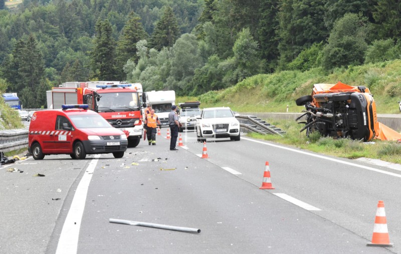 prometna_nesreca_a6_kamion_radnici_autocesta__18_ 