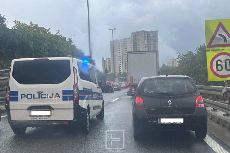 prometna_nesreca_guzva_zaobilaznica__4_