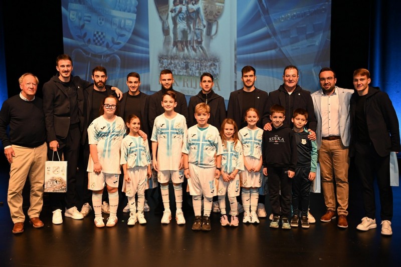 promocija_monografija_nikola_kurti__2_ 