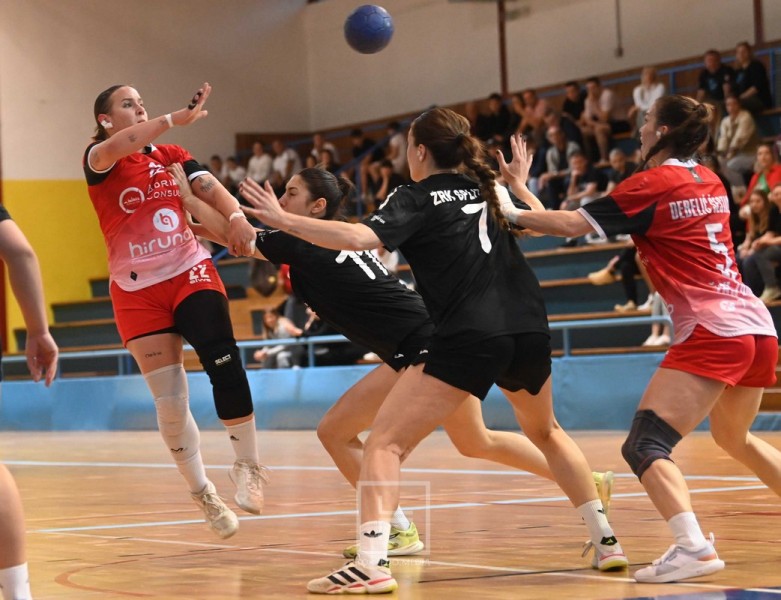 prva_liga_rukometasica_zrk_Zamet_Split__6_ 