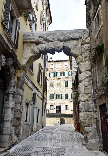rimski_luk_arco_romano_rijeka_2026__1_ 