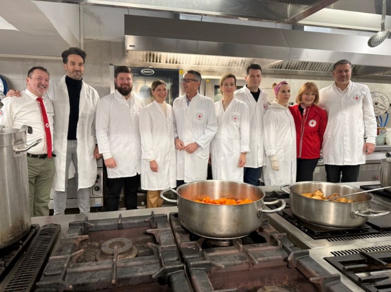 saborski_zastupnici_kuhali_za_potrebite_1