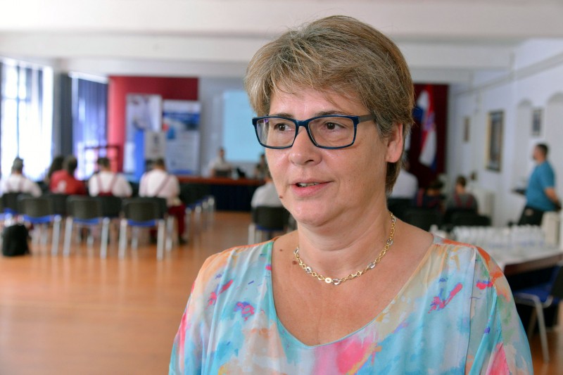 sandra uzelac