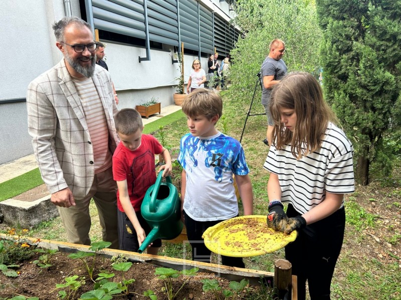 skola_pehlin_projekt__12_