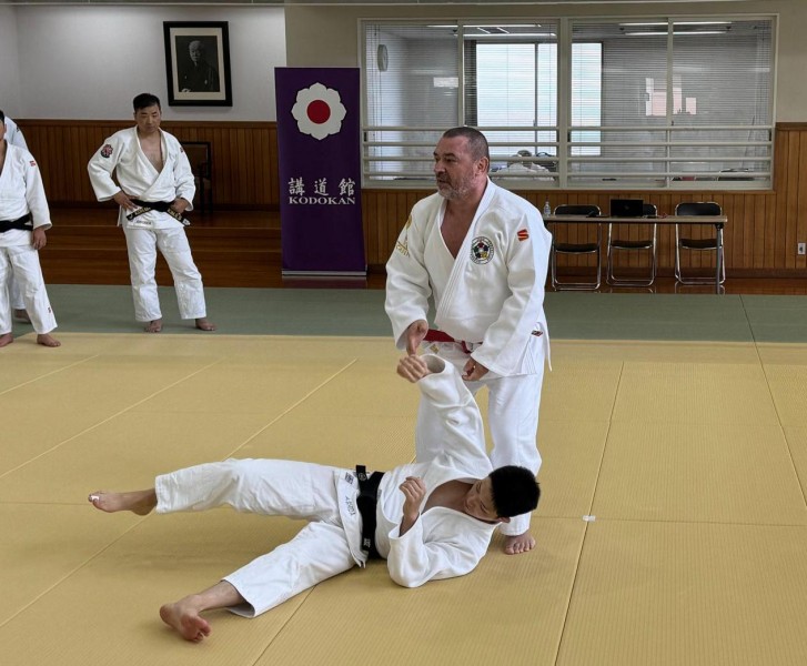 slavisa_bradic_2025_ijf__1_