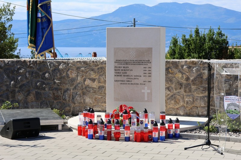 spomenik_brascine_otkrivanje_2026__1_