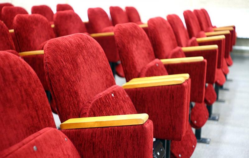 stolice-kino-kazalište-2400x1524_c 