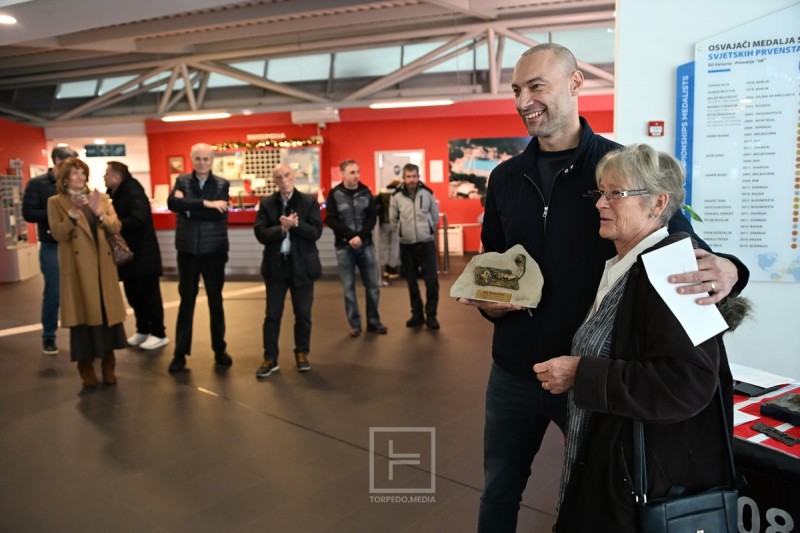 trofej_ivica_jobo_kurtini_gabriel_burburan_ana_bobanovic__22_