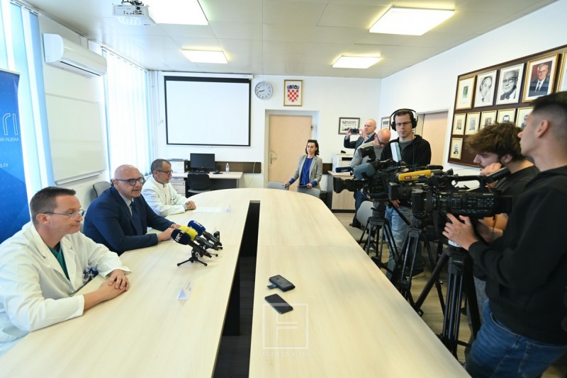 urologija_bubrezi_kbc_tiskovna__2_