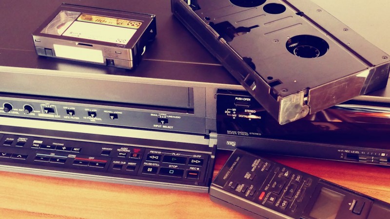 vhs_video_kazeta