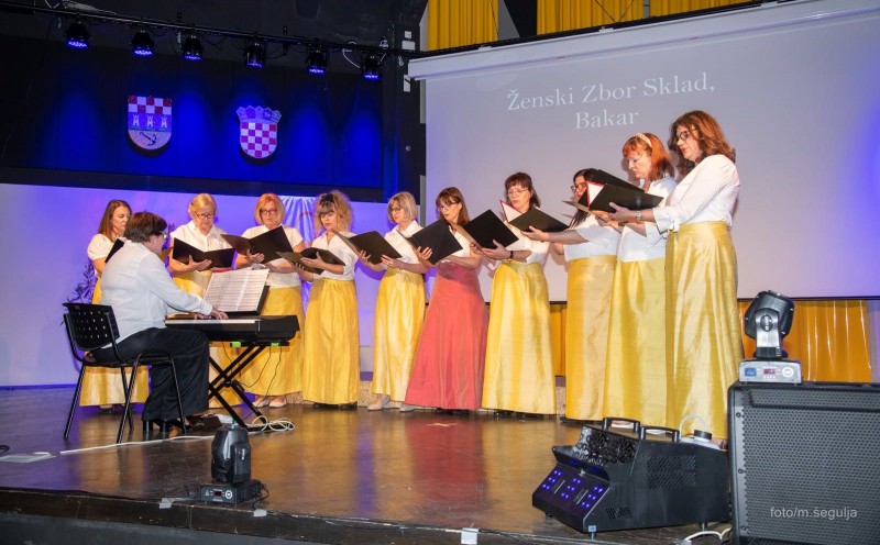 zenski_zbor_sklad-54813 