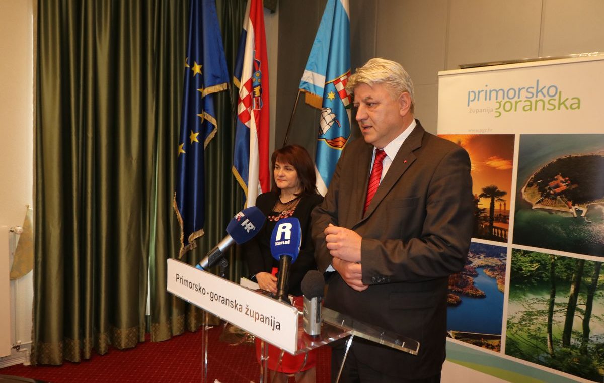 Županija tuži Vladu zbog plutajućeg terminala: Komadina najavio upravnu tužbu kako bi spriječio ‘lex LNG’ @ Rijeka