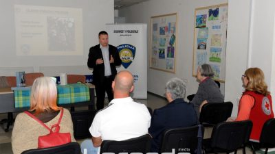 U OKU KAMERE: Policijska predavanja o sigurnosti ljeti – Od spašavanja utopljenika do ‘skrivanja novčanika’ @ Rijeka