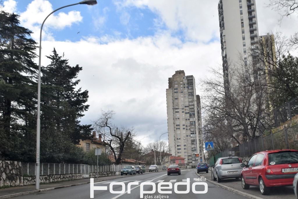 wp-content/uploads/2018/04/turnic-promet-neboderi-1.jpg