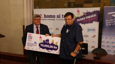 Uručena donacija prikupljena tijekom festivala Homo si teć: Za sportsku opremu invalida 75 tisuća kuna @ Rijeka
