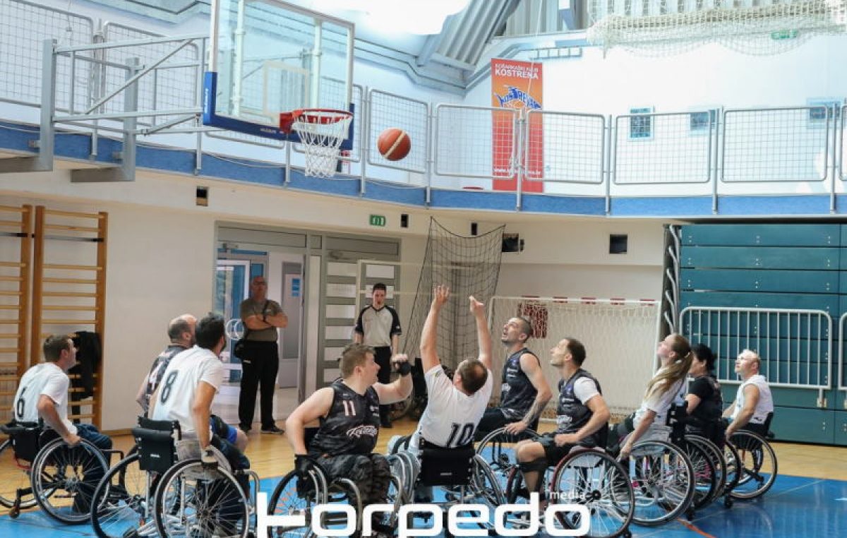 FOTO Zanimljivim dvobojima pod obručima otvoren 11. kup Hrvatske u košarci u kolicima @ Kostrena