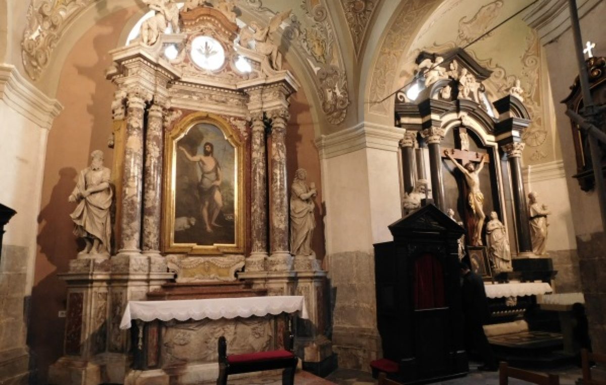Predstavljena obnovljena desna lađa Vele crikve: Posebna vrijednost dviju kapela je u njihovim oltarima @ Rijeka