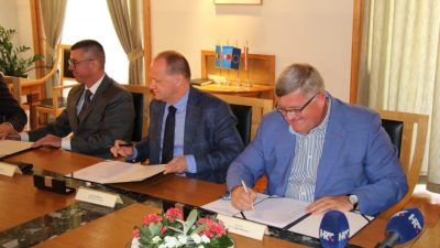 Grad Rijeka i komunalna društva donirali 2 milijuna kuna KBC-u za uređenje klinika za kirurgiju i internu medicinu