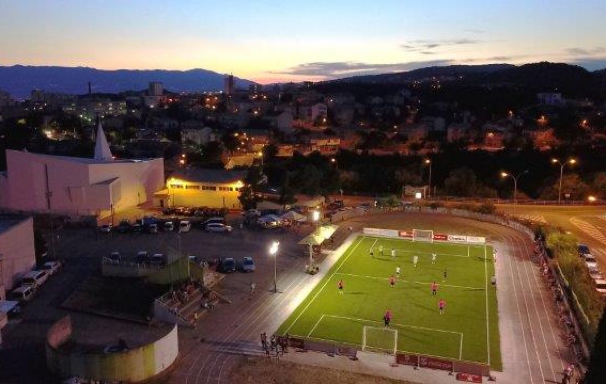 Najavljeni turniri u malom nogometu i briškuli i trešeti povodom obilježavanja Dana Gornje Vežice @ Rijeka