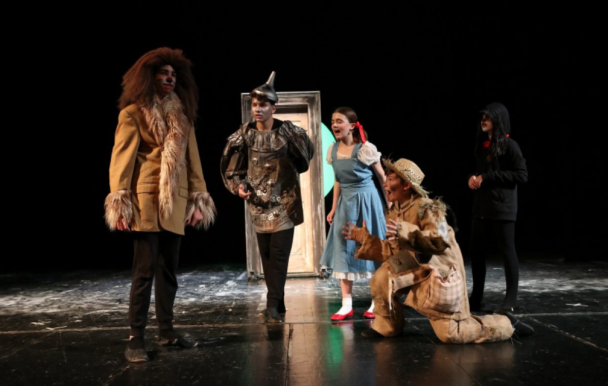 „Čarobnjak iz Oza“ – Kazališna čarolija kojom su prvi Zajčevi ”Kamovci“ oduševili publiku