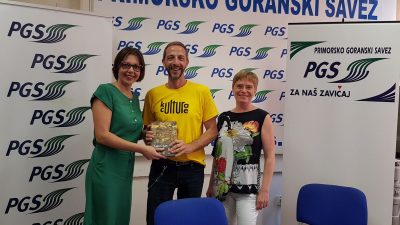 Edvin Liverić proglašen Kreativnim ambasadorom za srpanj, kolegice iz PGS-a čestitale mu na laskavoj tituli