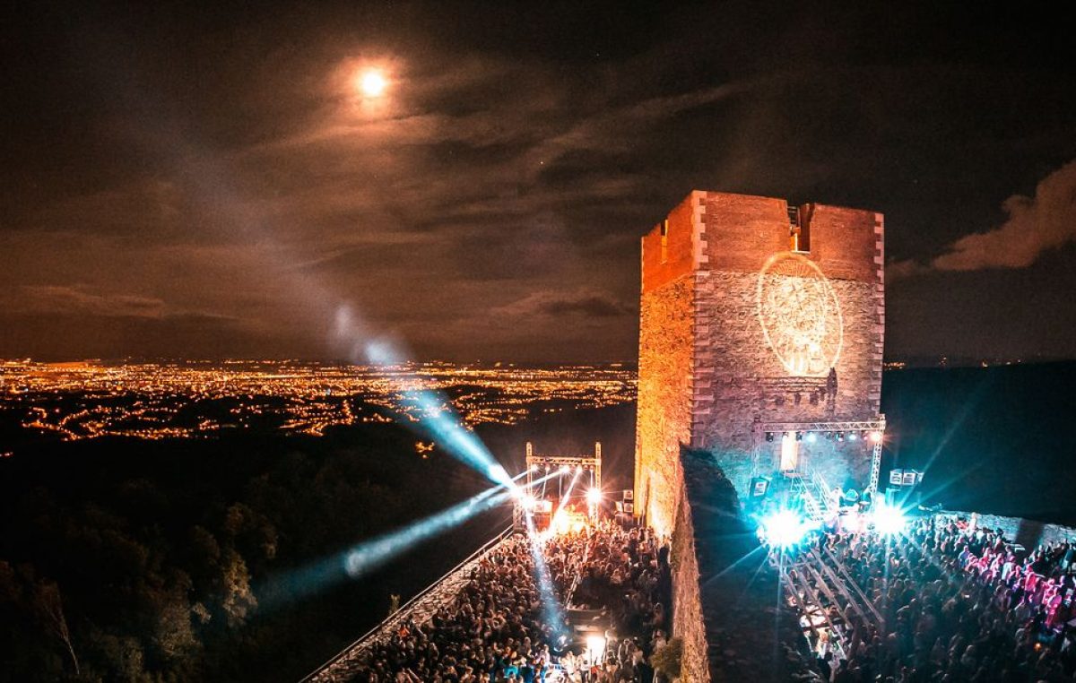 BSH Trsat Castle: Adria Sunset Sessions – Najbolji party ovog ljeta stiže na Trsatski kaštel!