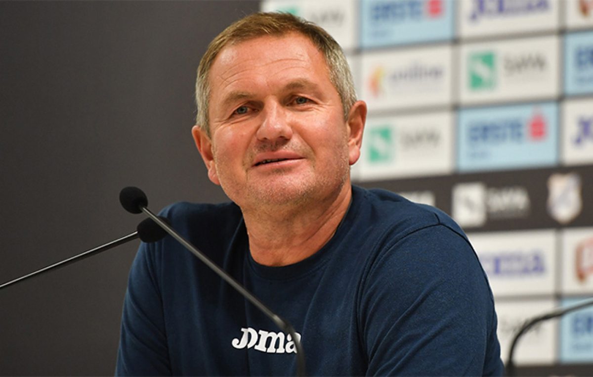 Matjaž Kek ostaje na klupi slovenske nogometne reprezentacije