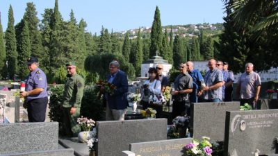 U spomen na riječkog heroja: Obilježena godišnjica smrti Marina Jakominića