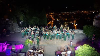 Estonski orkestar Popsid u izvrsnoj atmosferi nastupio na Trsatskoj gradini