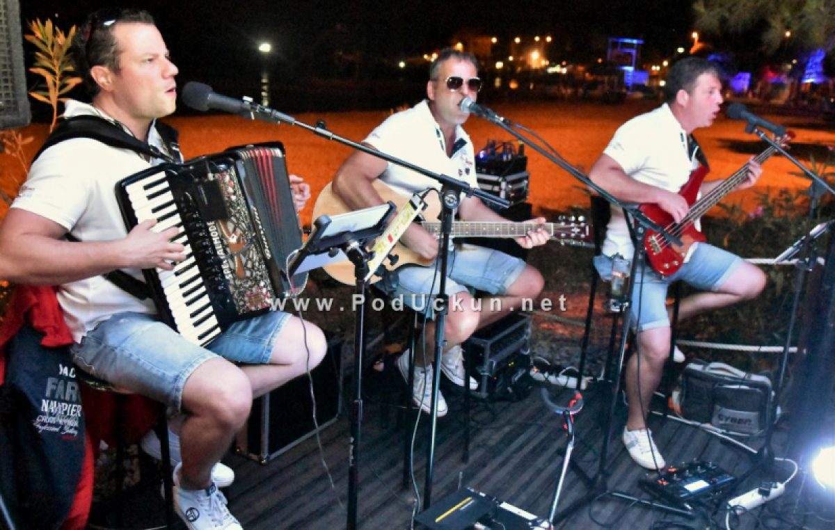 FOTO Izvrsna atmosfera obilježila prvi ovogodišnju Unplugged festival @ Ičići