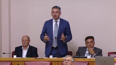 Miletić pozvao Plenkovića na ‘akciju’: Hoće li i kako radnici Uljanika i 3. maja dobiti plaće za svoj rad u rujnu