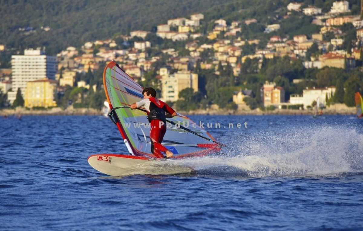Enricu Marottiju druga titula prvaka svijeta u windsurfingu