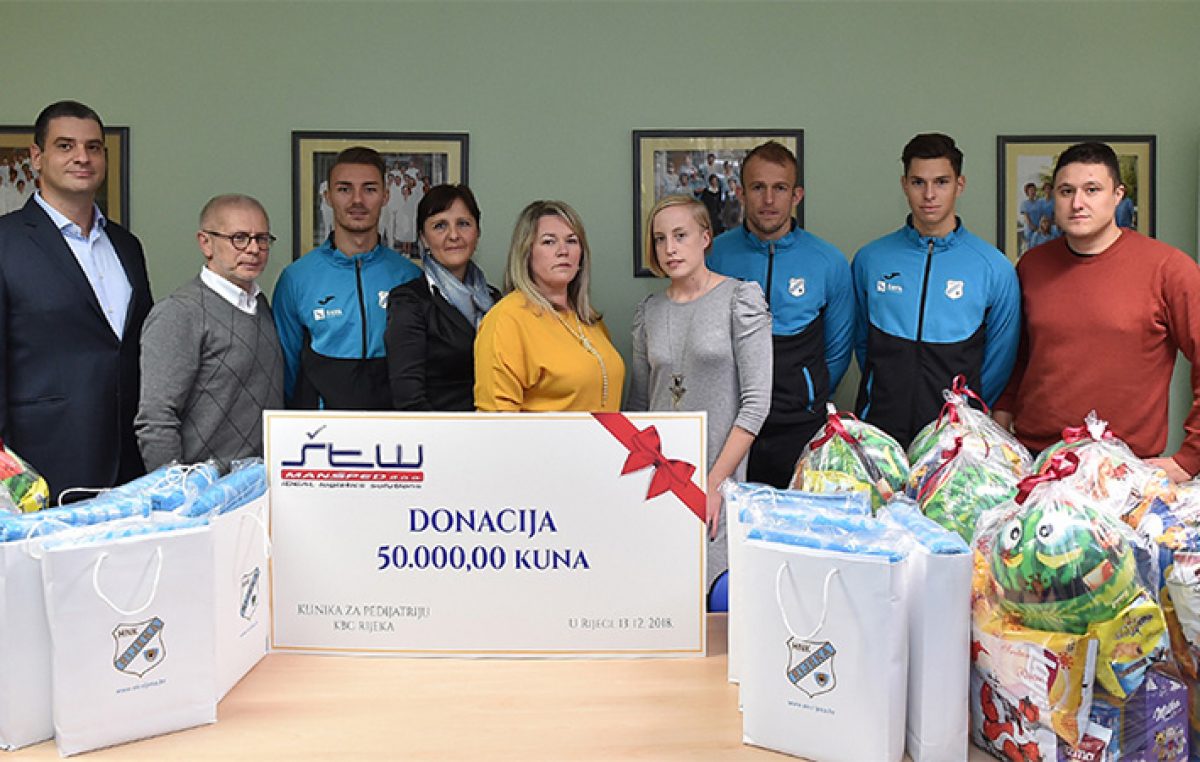 HNK Rijeka i Manšped posjetili Dječju bolnicu Kantrida i uručili donaciju od 50 tisuća kuna
