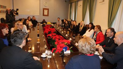 Predstavnici Primorsko – goranske županije ugostili studente Pravnog fakulteta i približili im izazove i specifičnosti javne uprave