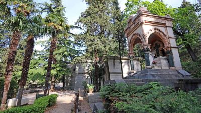 Sredstvima spomeničke rente će se u 2019. godini sufinancirati obnova 4 grobna mjesta na grobljima Kozala i Trsat