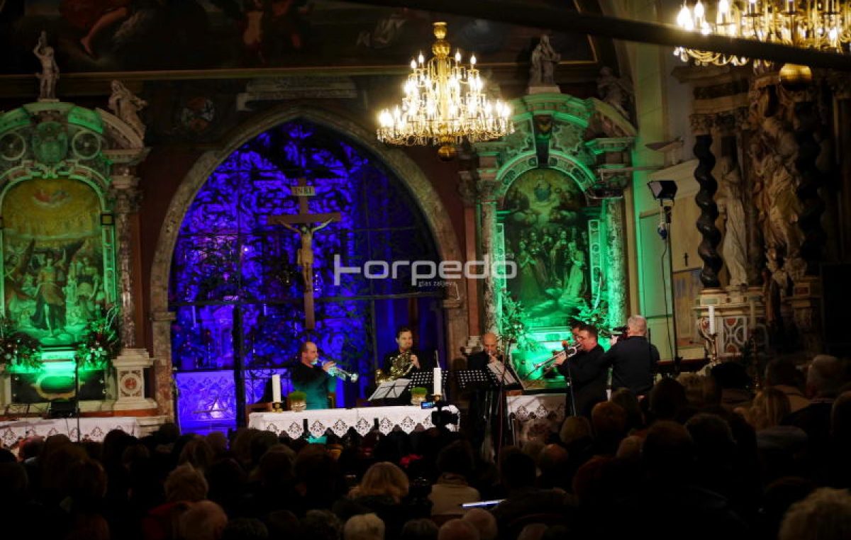 Najljepša blagdanska čestitka građanima – Održano jubilarno izdanje koncerta Božić je judi