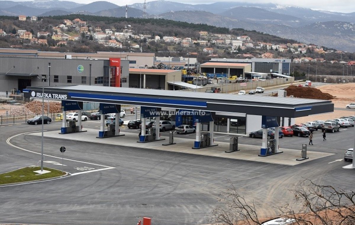 Otvorena benzinska crpka tvrtke Rijeka trans vrijedna 15,5 milijuna kuna @ Kukuljanovo