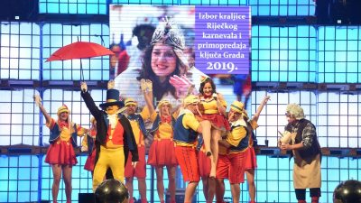 Rijeka je potpala pod vlast maškara: Nikol Marelja Bošnjak je nova Kraljica Riječkog karnevala