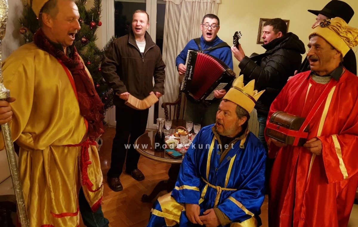 VIDEO, FOTO: Kastav i Frlanija ispunjeni dobrom voljom – Tri kralja koledvala noseći pjesmu i dobre želje sumještanima
