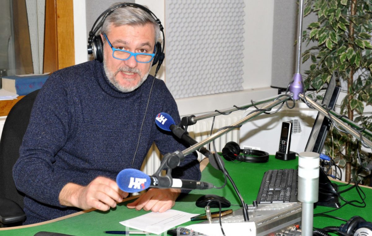 Radio Rijeka ima najboljeg voditelja u Hrvatskoj – Robert Ferlin dobio je nagradu za radijski glas godine